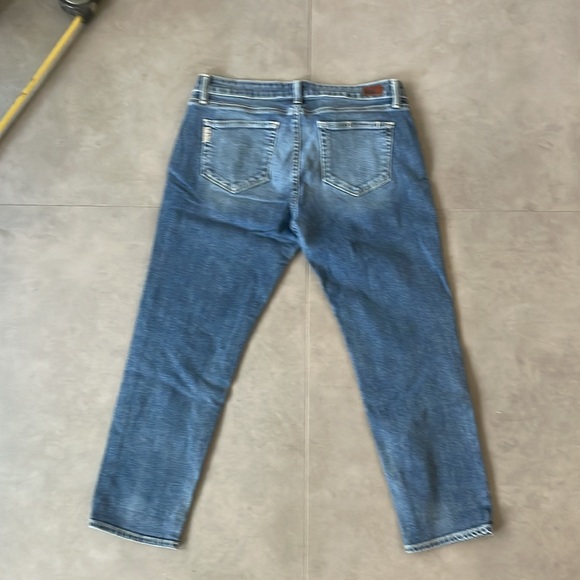 Paige Jimmy Jimmy crop jeans
Sizes 29
Good quality - Picture 4 of 6